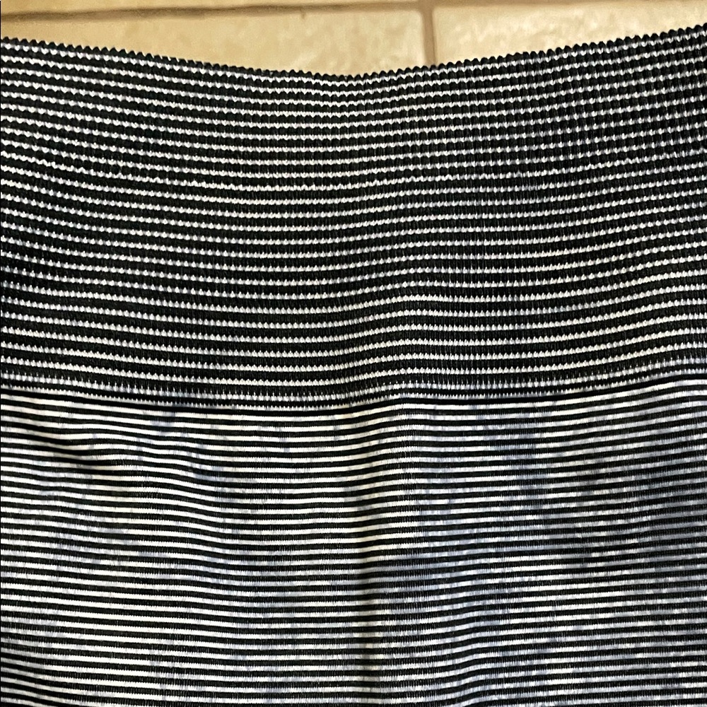🍋Size 6 lululemon ebb to train leggings - Picture 4 of 5